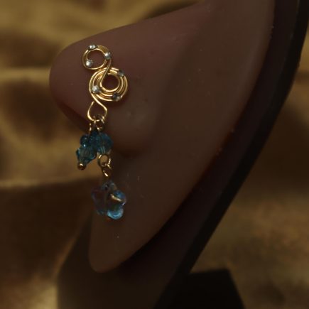 Two Swirl Top Wire with Dangle Blue and Dangle Star Charm