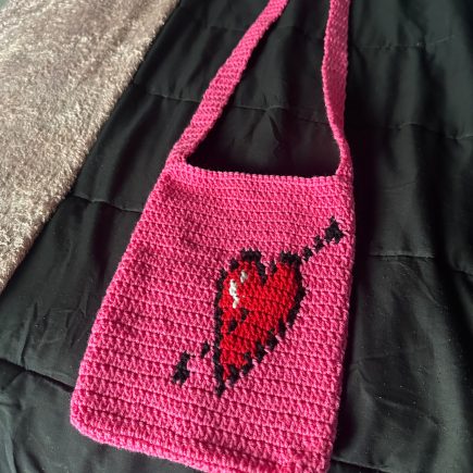 Broken hearted crochet bag